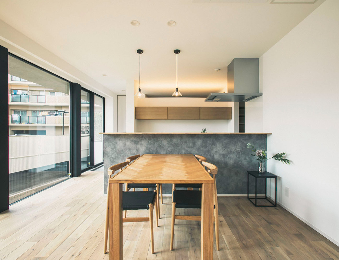 吹抜けや土間収納などこだわりを詰め込んだお家